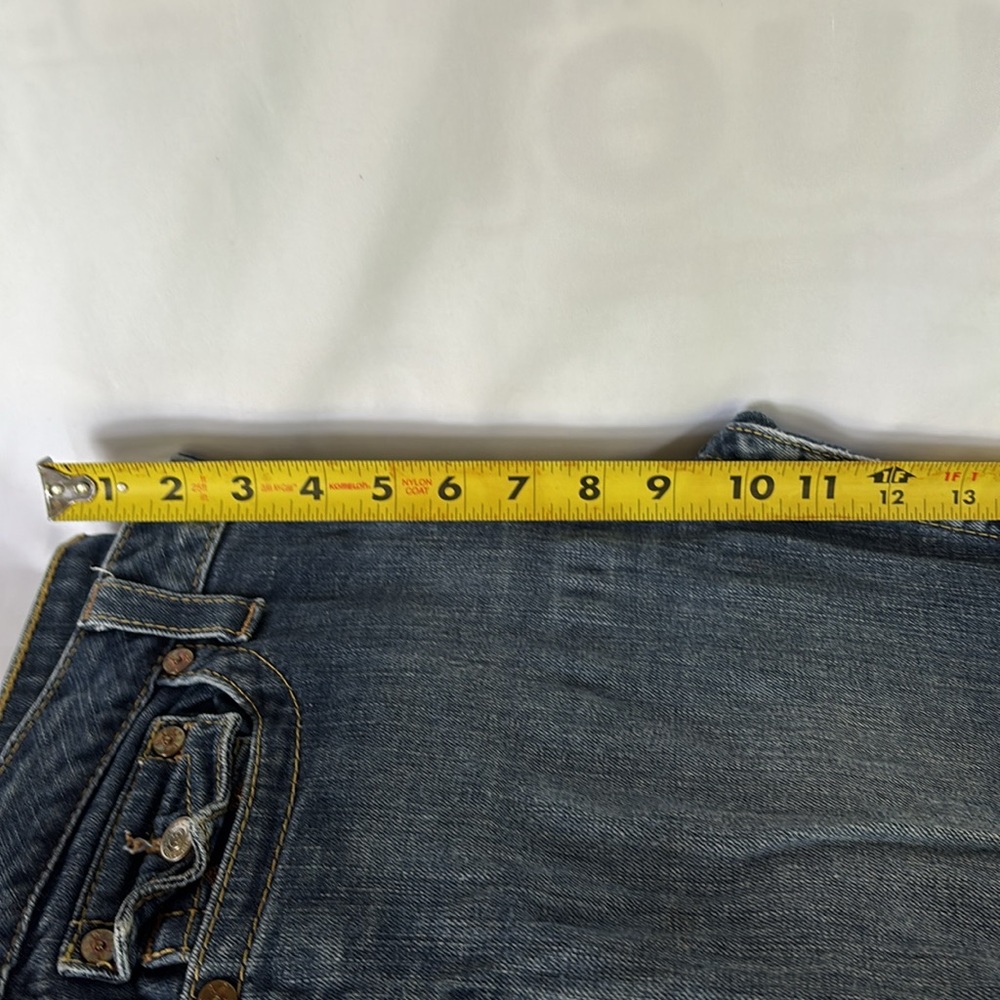 Gently Worn Authentic True Religion Women's Blue Jeans Gold Logo- Low Rise - 30 - Picture 10 of 14